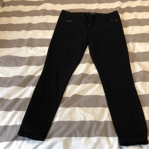 Paige Verdugo jegging in black - Picture 5 of 7